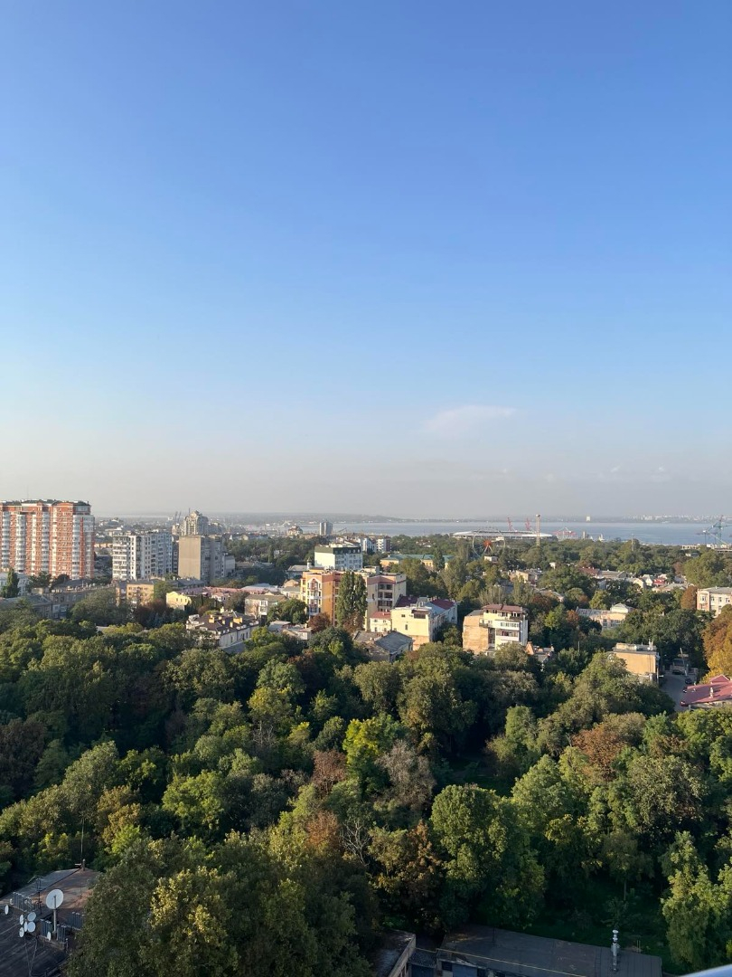 продажа трехкомнатной квартиры номер A-173266 в Приморском районе, фото номер 25